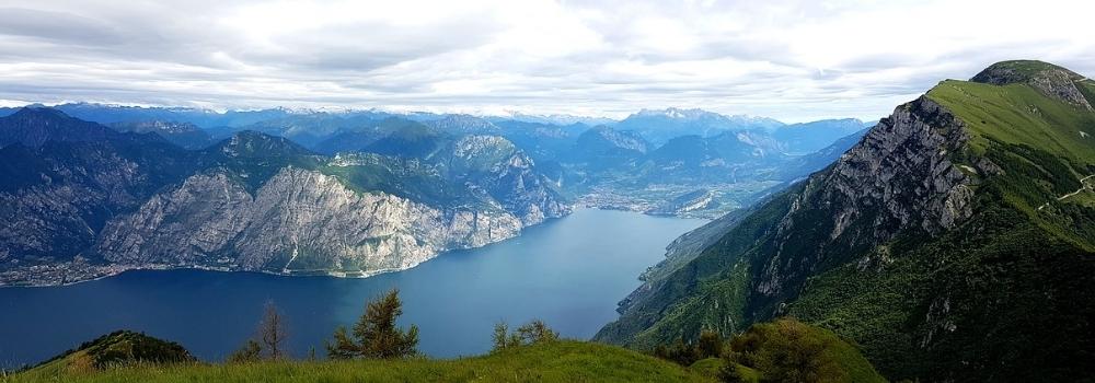 Trekking sul Lago di Garda: le migliori 10 escursioni da fare
