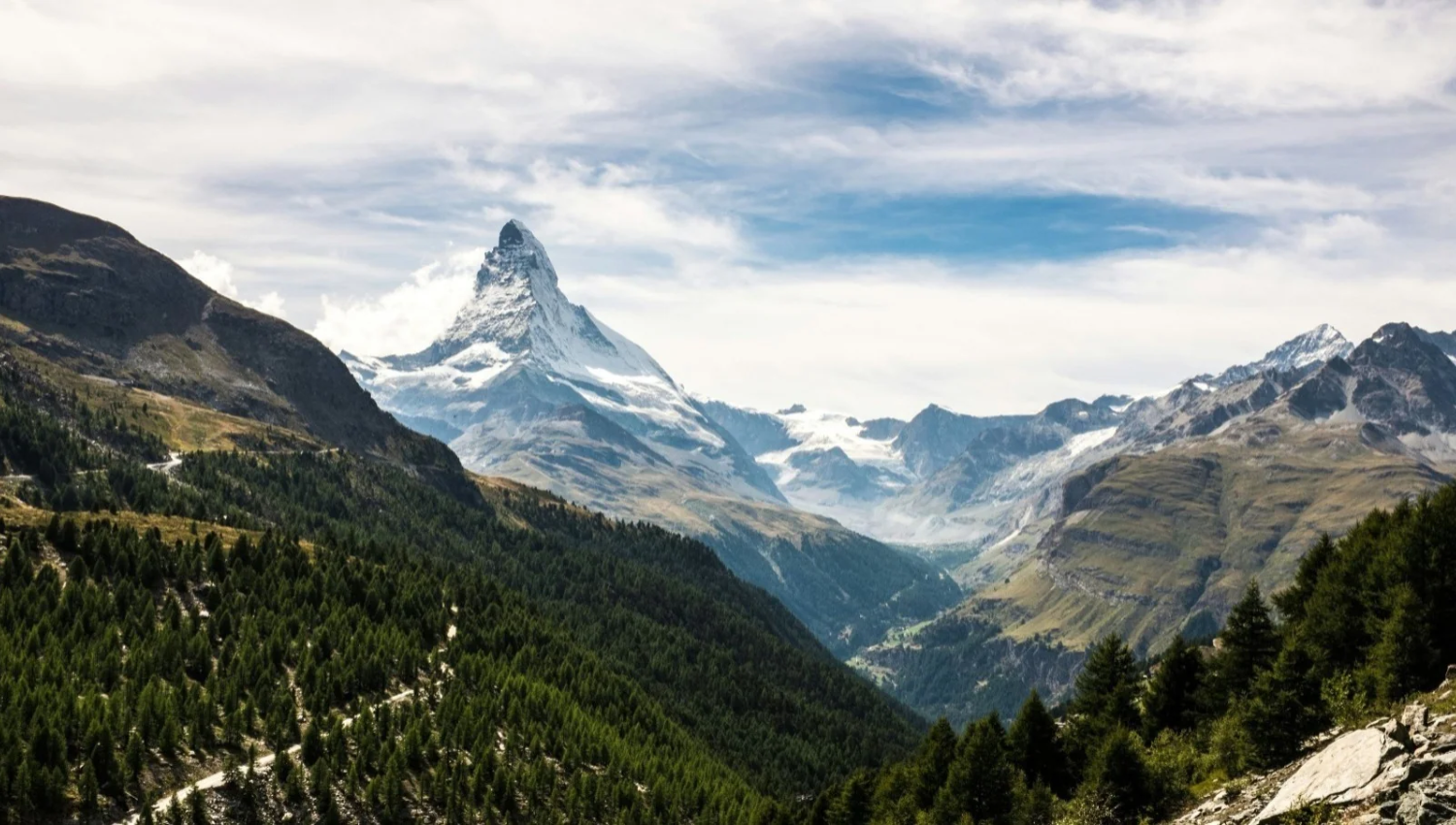 Film sulla montagna: i migliori paesaggi e come visitarli